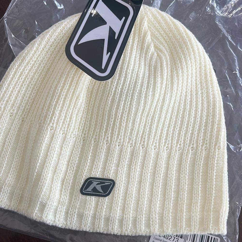 Klim Essential beanie NWT